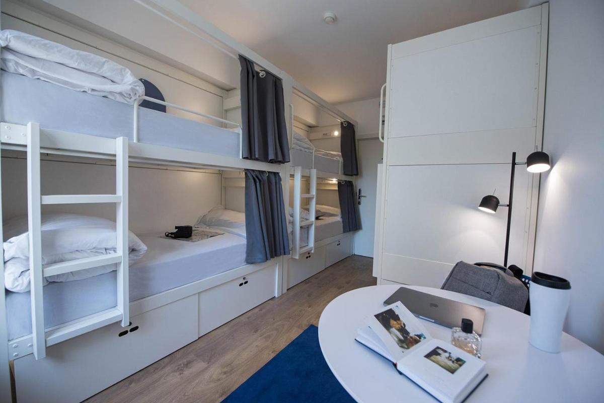 Bed 8-Bed Mixed Dormitory Room