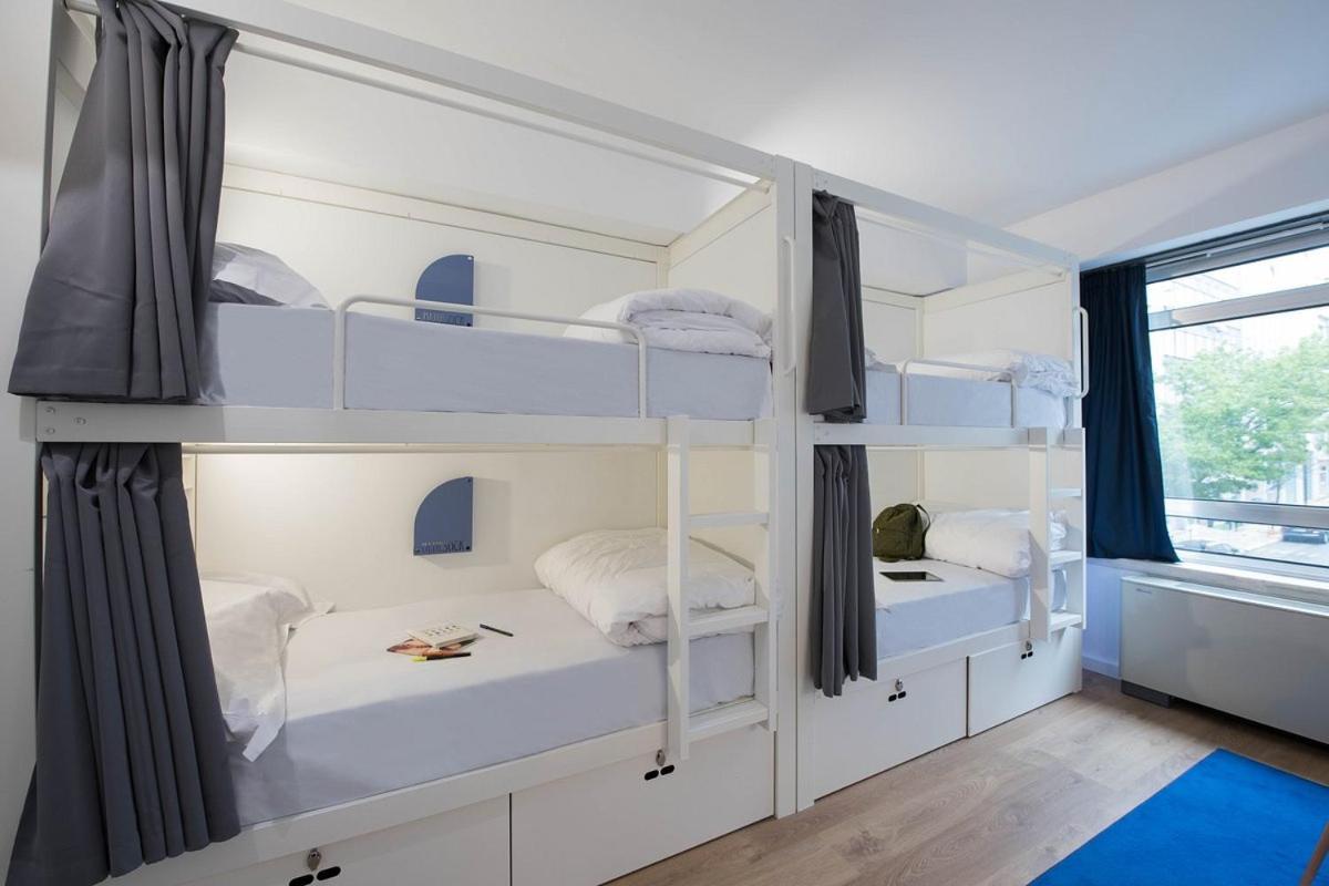 Bed 4-Bed Female Dormitory Room